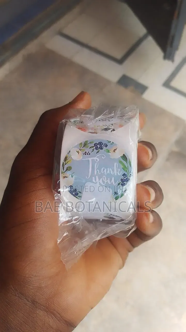 Thank You Sticker Roll (500pcs Per Roll)