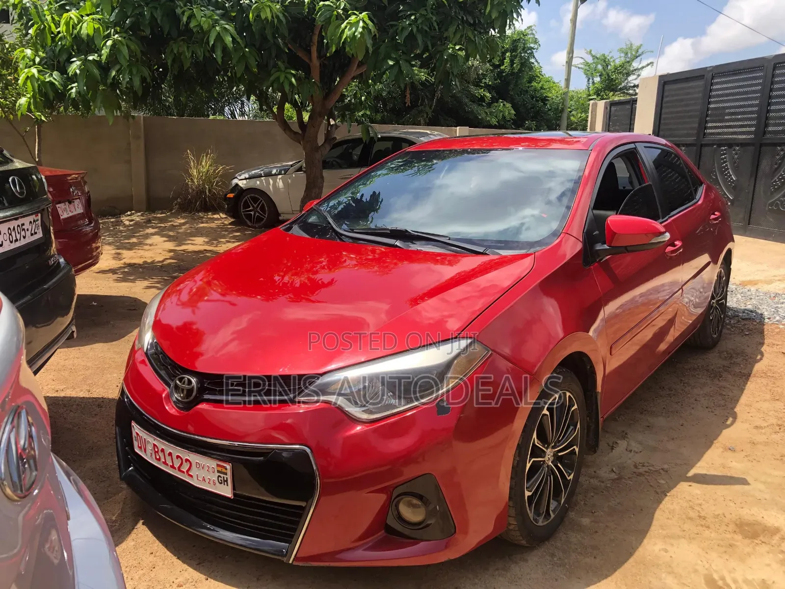 Toyota Corolla S 4dr Sedan (1.8L 4cyl CVT) 2015 Red