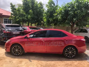 Toyota Corolla S 4dr Sedan (1.8L 4cyl CVT) 2015 Red