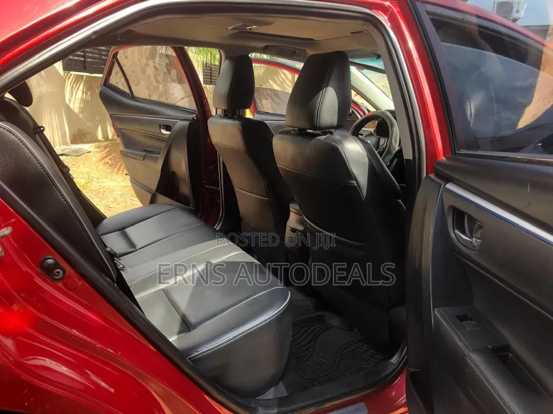 Toyota Corolla S 4dr Sedan (1.8L 4cyl CVT) 2015 Red