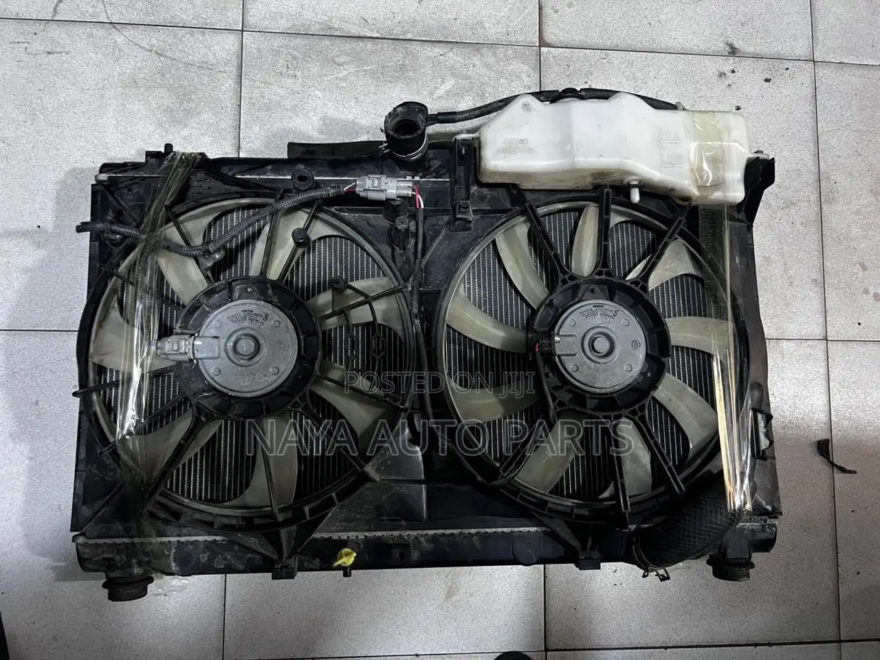 Toyota Camry 2014-2017 Radiator