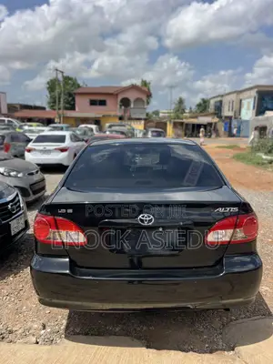 Toyota Corolla Base 4dr Sedan (1.8L 4cyl 5M) 2009 Black