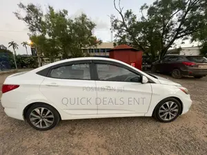 Hyundai Accent SE Sedan 2017 White