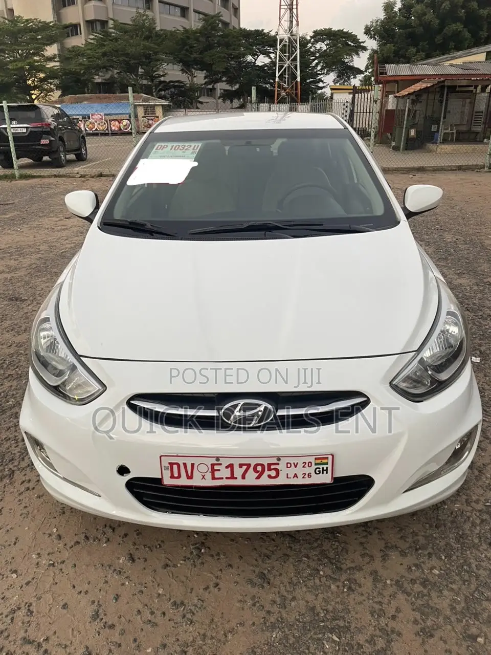 Hyundai Accent SE Sedan 2017 White