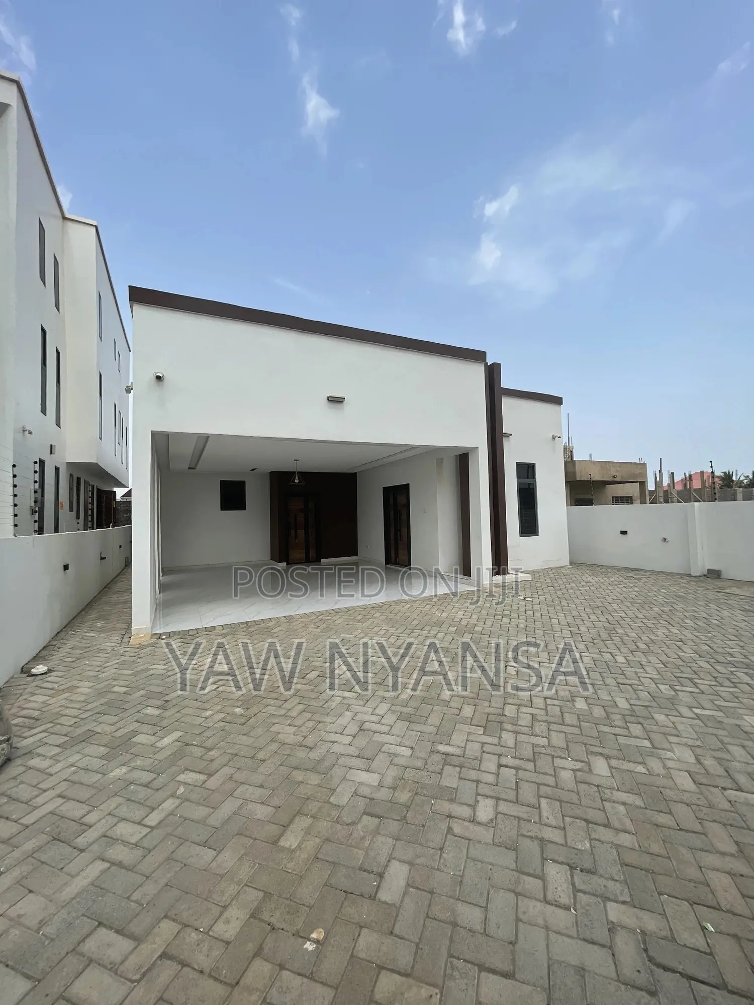 4bdrm House in Bn Estate, Greater Accra for sale