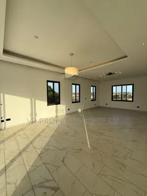 4bdrm Townhouse / Terrace in Lincoln School Area for rent