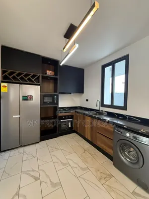 4bdrm Townhouse / Terrace in Lincoln School Area for rent
