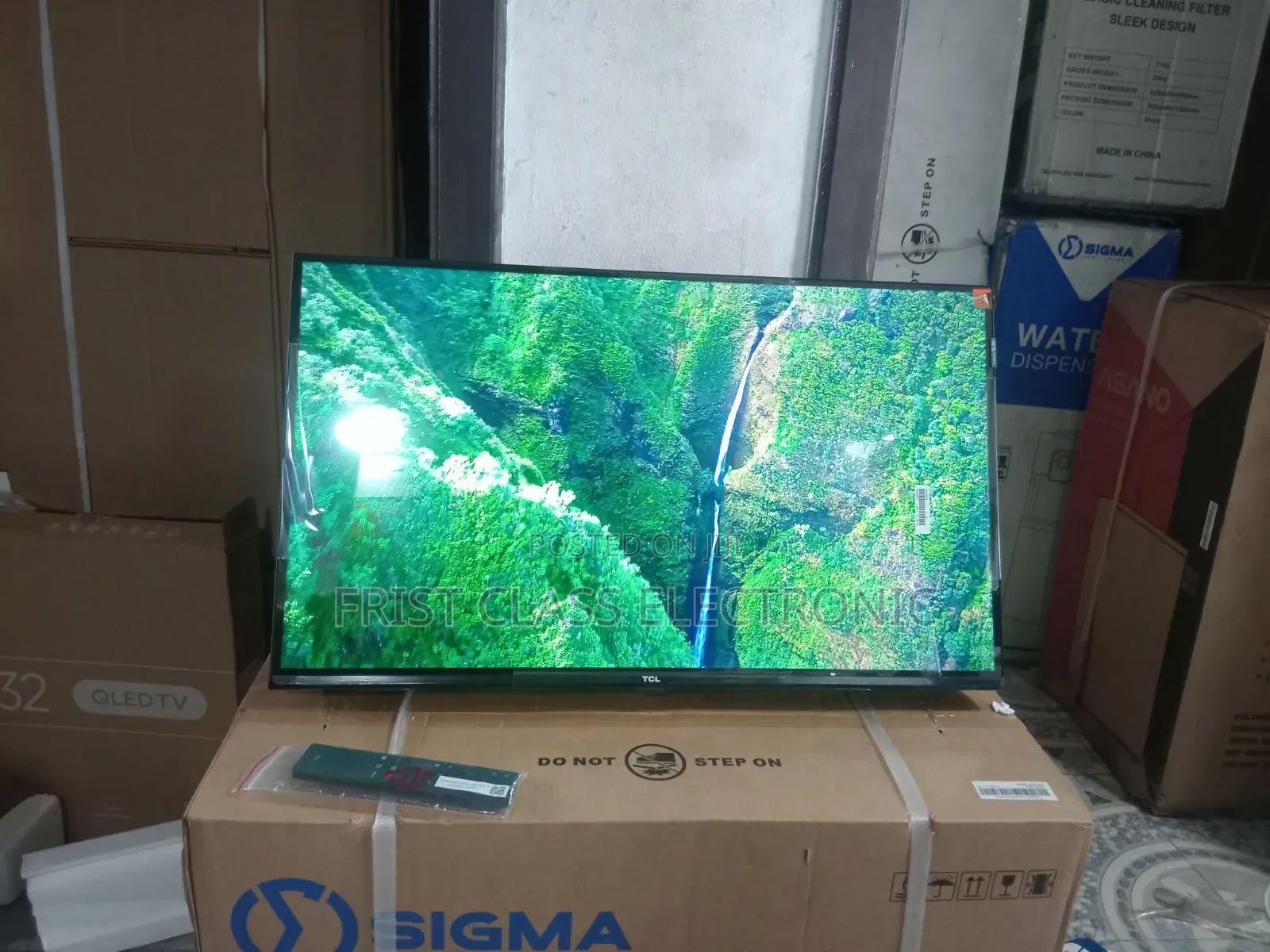 TCL Smart Tv Brilliance That Makes Streaming Irresistible