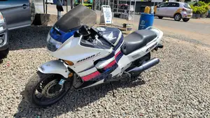 Honda CBR 1991 White