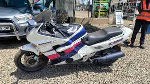 Honda CBR 1991 White
