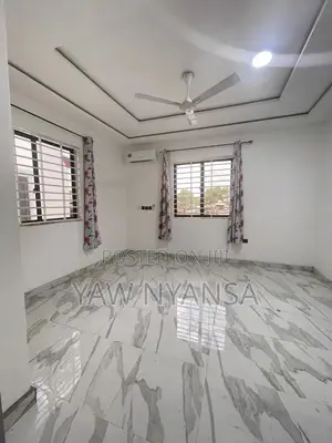 5bdrm Duplex in Bn Estate, Kwabenya for sale
