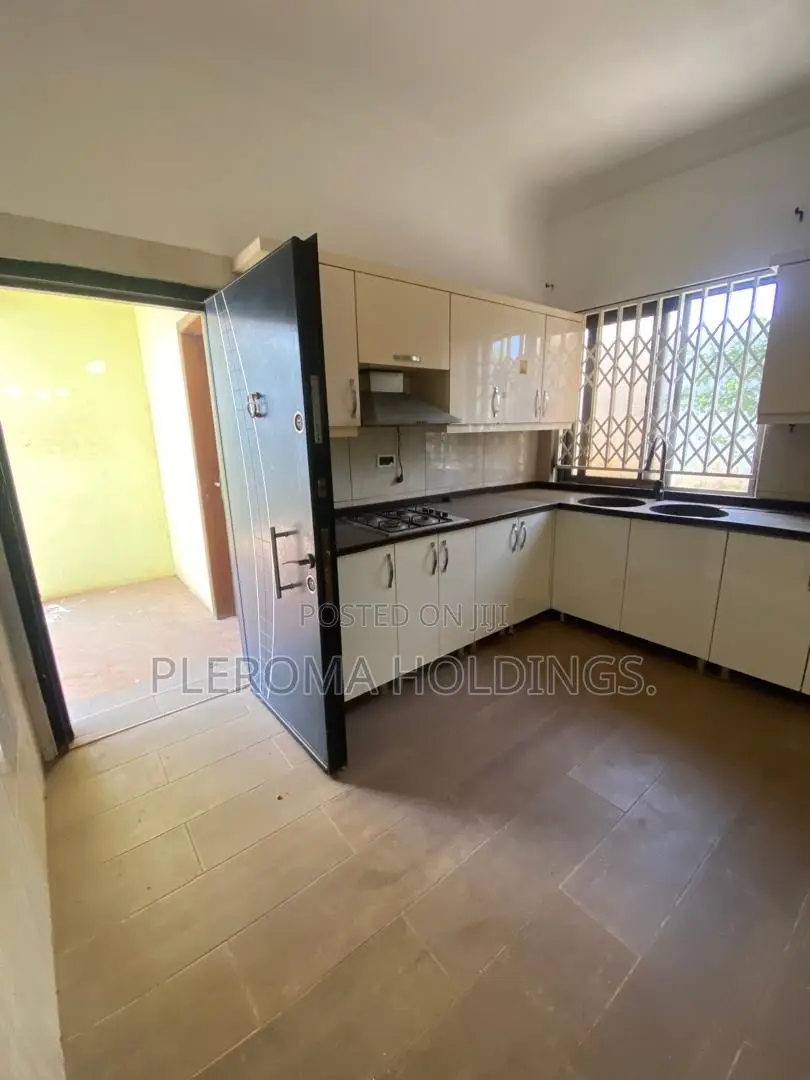 3bdrm Duplex in East Legon Hills for rent