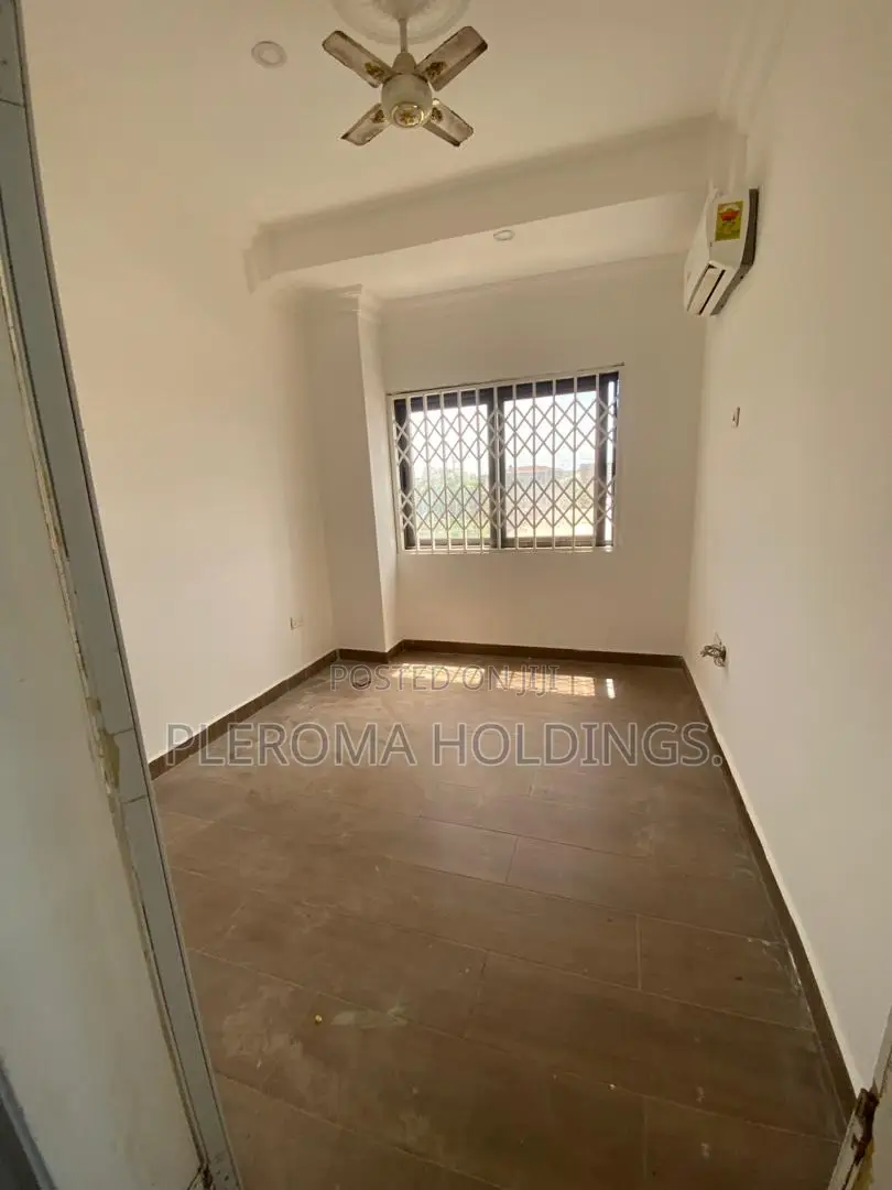 3bdrm Duplex in East Legon Hills for rent
