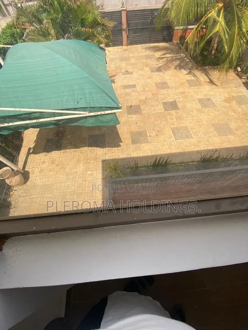 3bdrm Duplex in East Legon Hills for rent