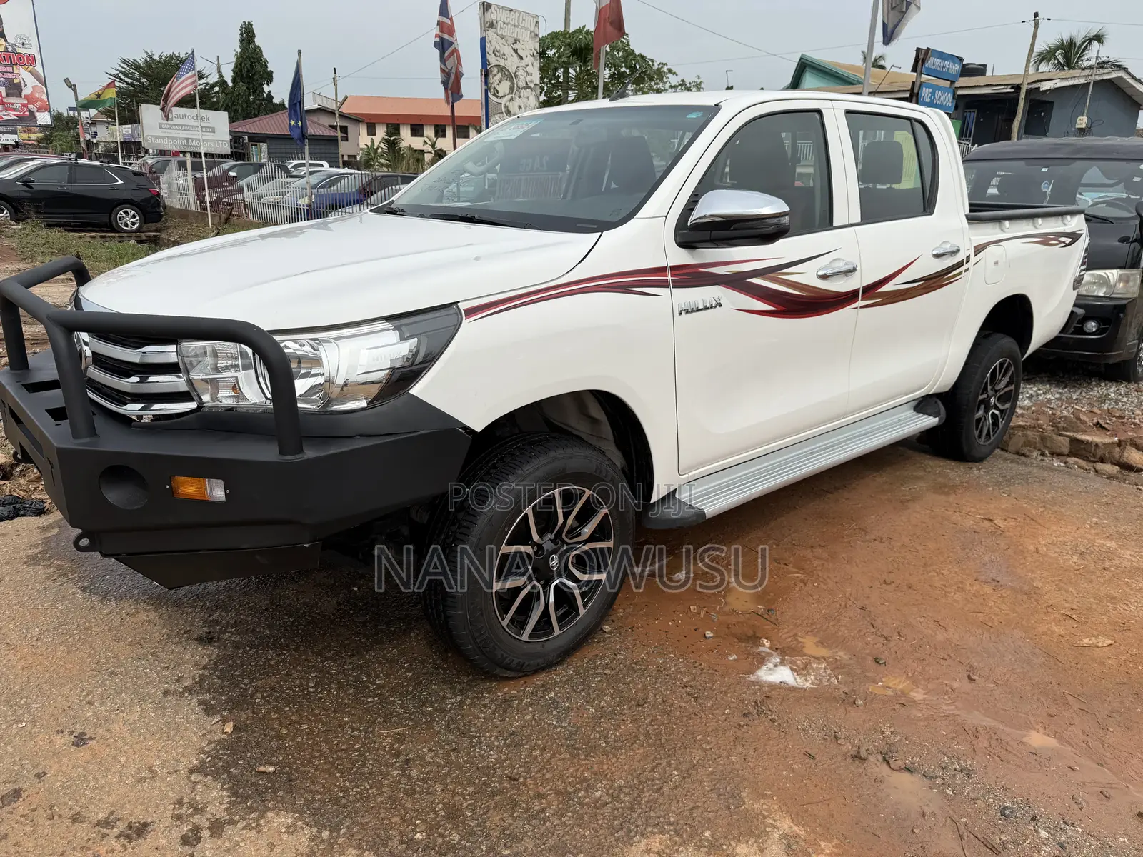 Toyota Hilux 2022 White