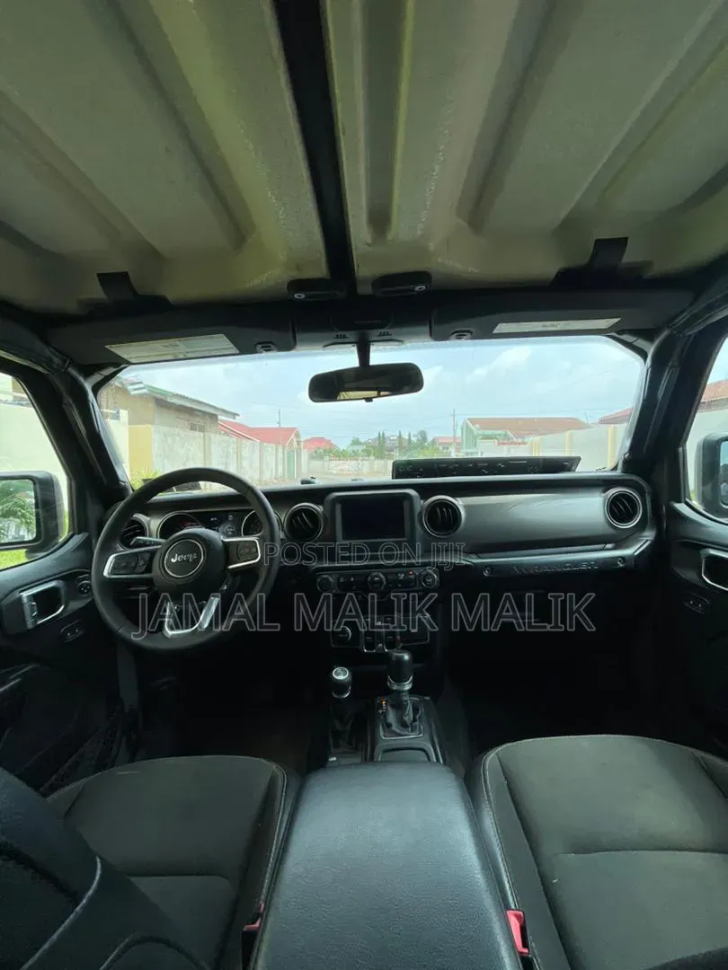 Jeep Wrangler Sport 4x4 2019 Silver