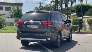 Mitsubishi Outlander SEL FWD 2017 Gray