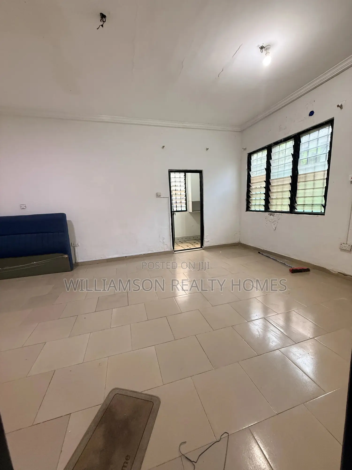 1bdrm Apartment in Spintex Main Road for rent