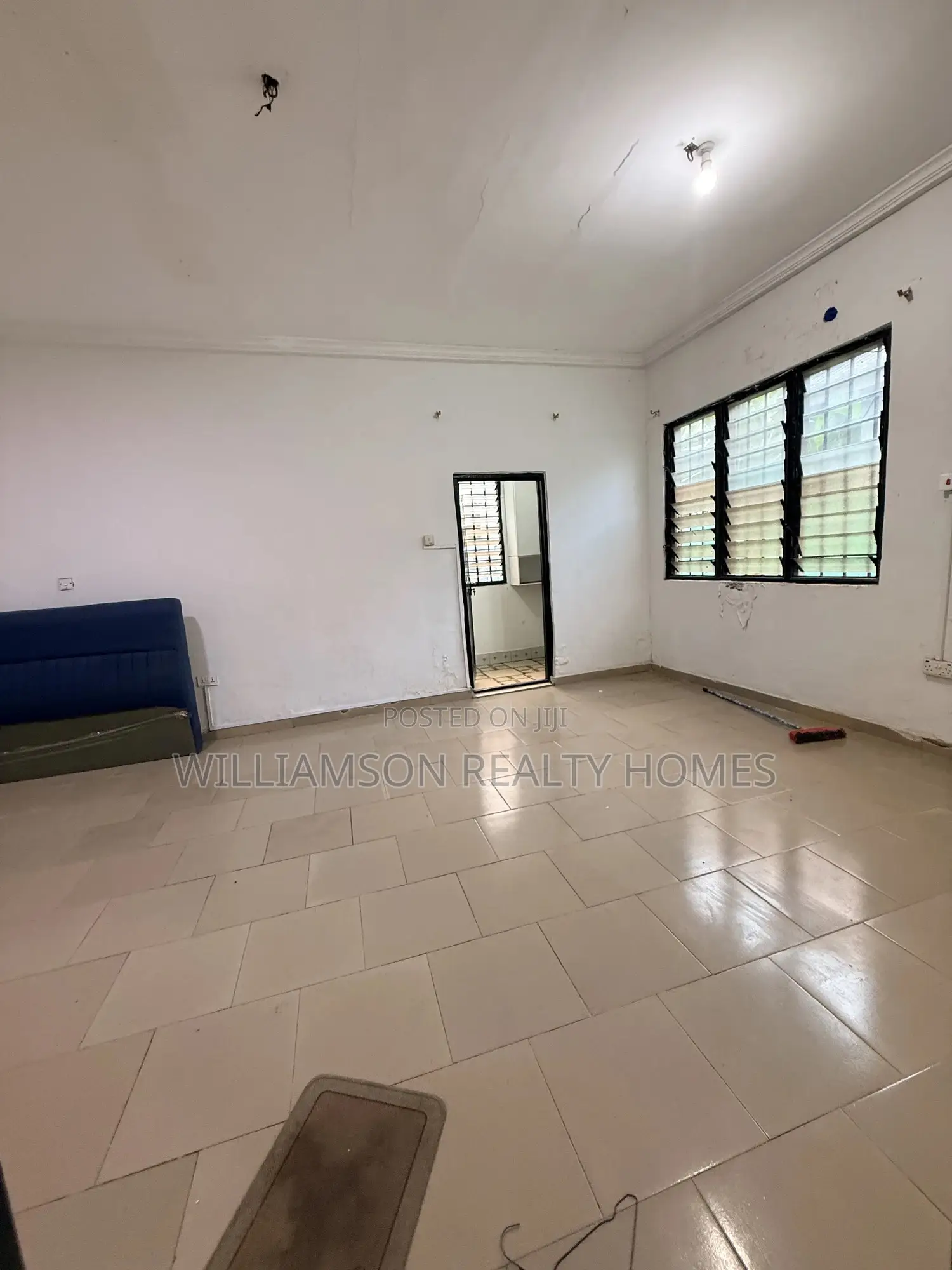 1bdrm Apartment in Spintex Main Road for rent
