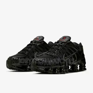 Nike Shox Tl “Triple Black”.