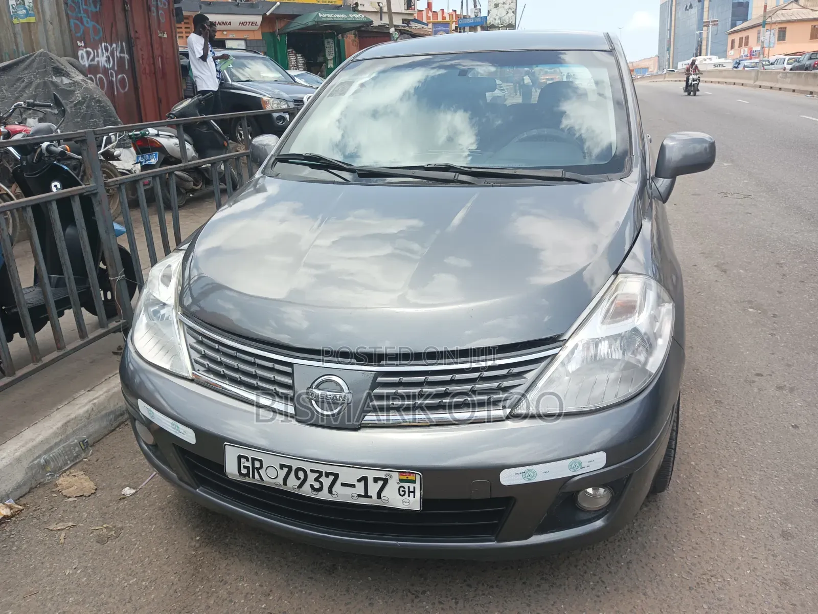 Nissan Versa 1.6 2010 Gray