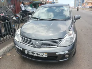 Nissan Versa 1.6 2010 Gray