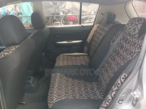 Nissan Versa 1.6 2010 Gray