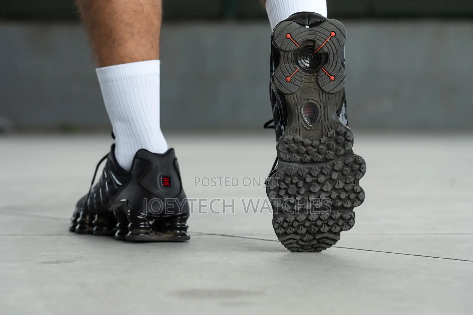 Nike Shox Tl “Triple Black”.