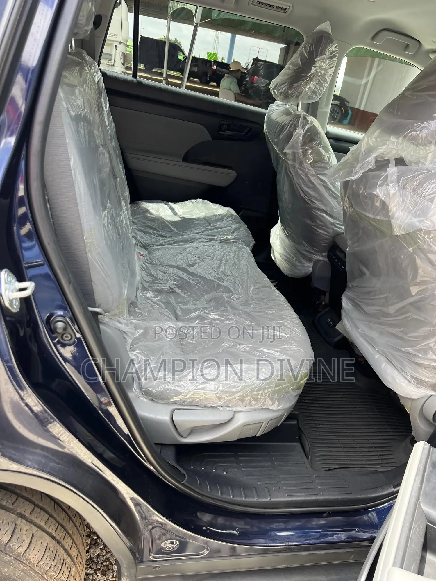 Toyota Highlander 2021 Blue
