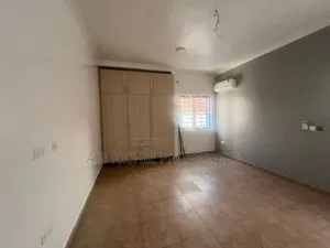 3bdrm Bungalow in Ab Richie Properties, Baatsona Total for rent