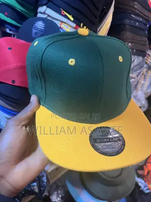 Plain Snapback Caps