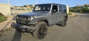 Jeep Wrangler Rubicon 4x4 2016 Gray