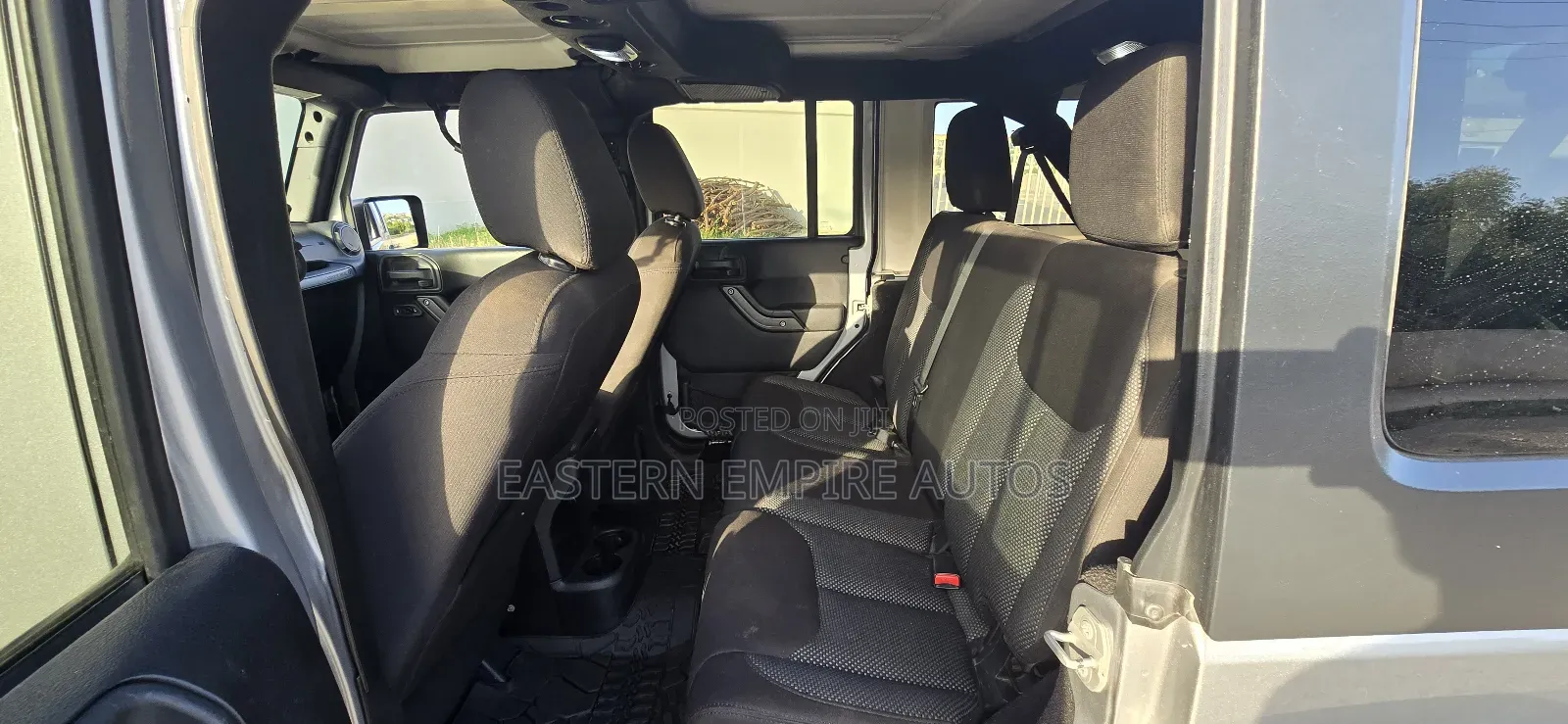 Jeep Wrangler Rubicon 4x4 2016 Gray