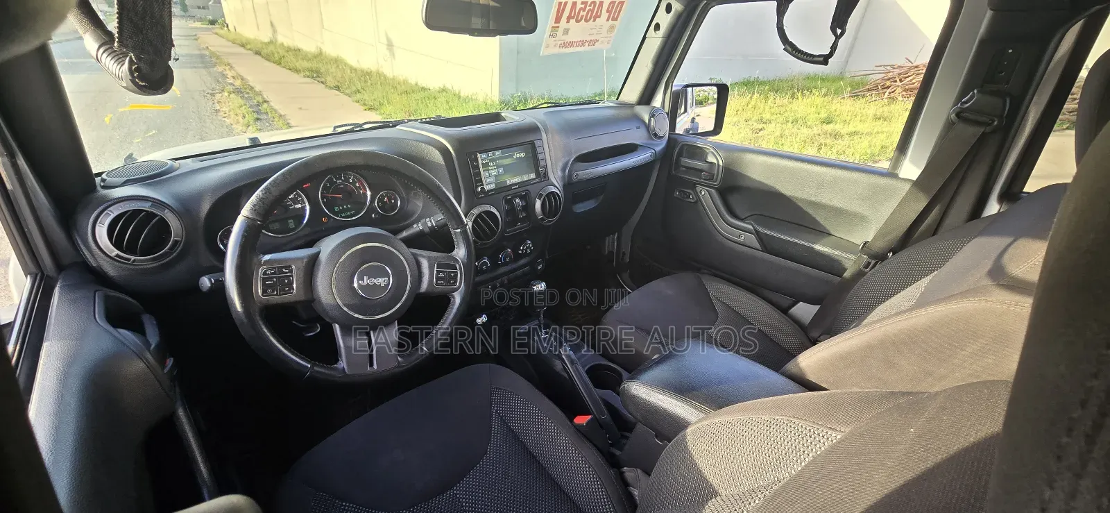 Jeep Wrangler Rubicon 4x4 2016 Gray