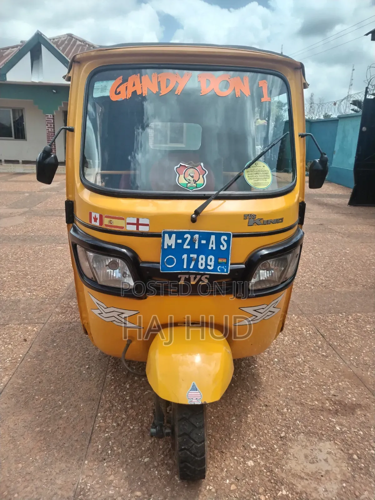TVS King Deluxe Plus iTouch Start 2021 Yellow