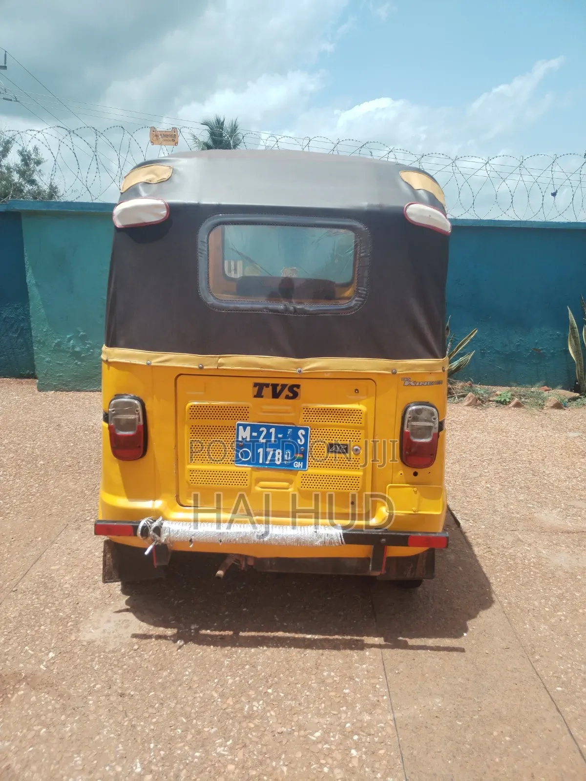 TVS King Deluxe Plus iTouch Start 2021 Yellow