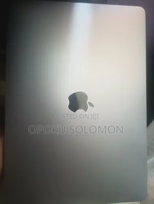 New Laptop Apple MacBook 2019 8GB Intel Core 5 SSD 256GB