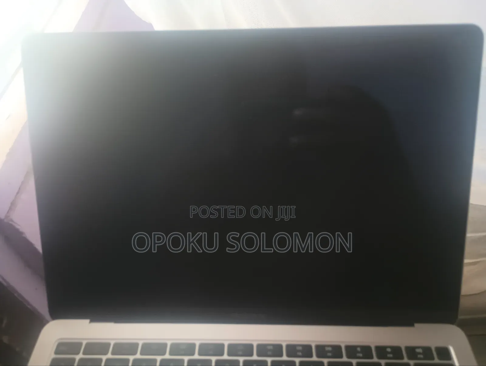 New Laptop Apple MacBook 2019 8GB Intel Core 5 SSD 256GB