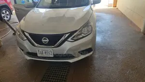 Nissan Sentra S 2018 Silver