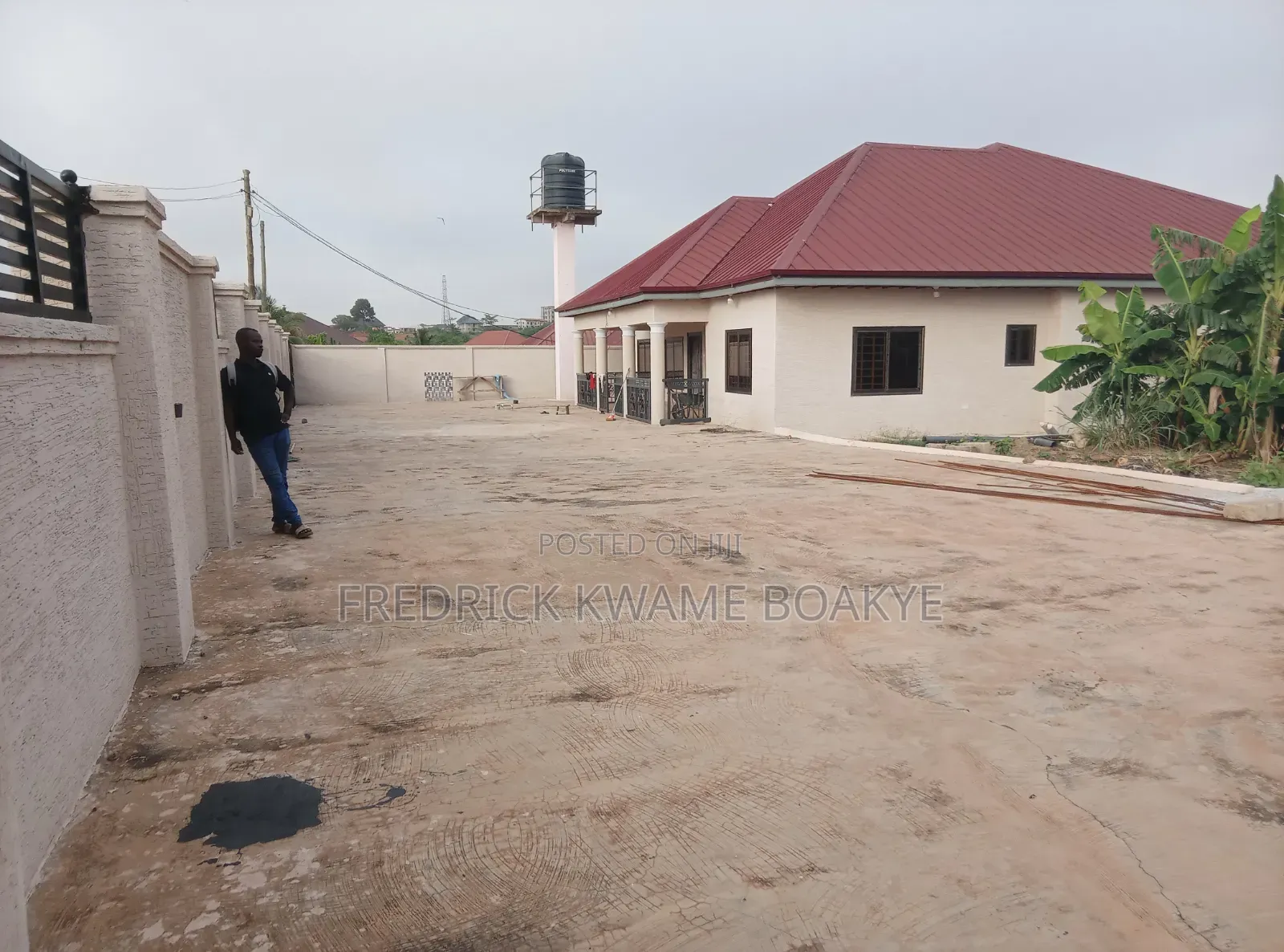 6bdrm House in Brother K Estate, Kumasi Metropolitan for rent