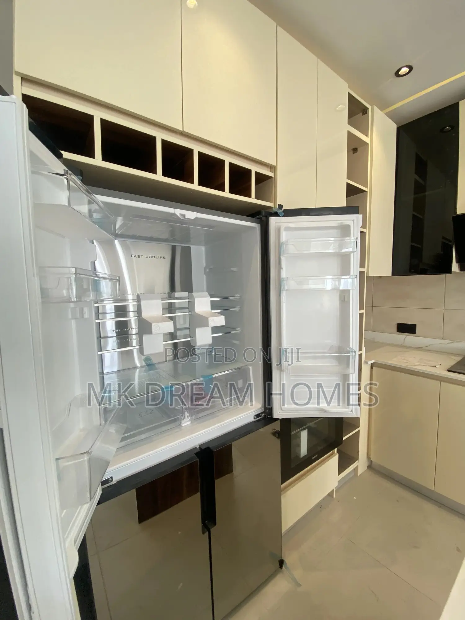 4bdrm House in Lake Side Estate for sale