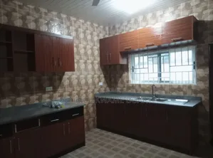 5bdrm House in Brother K Estate, Kumasi Metropolitan for rent
