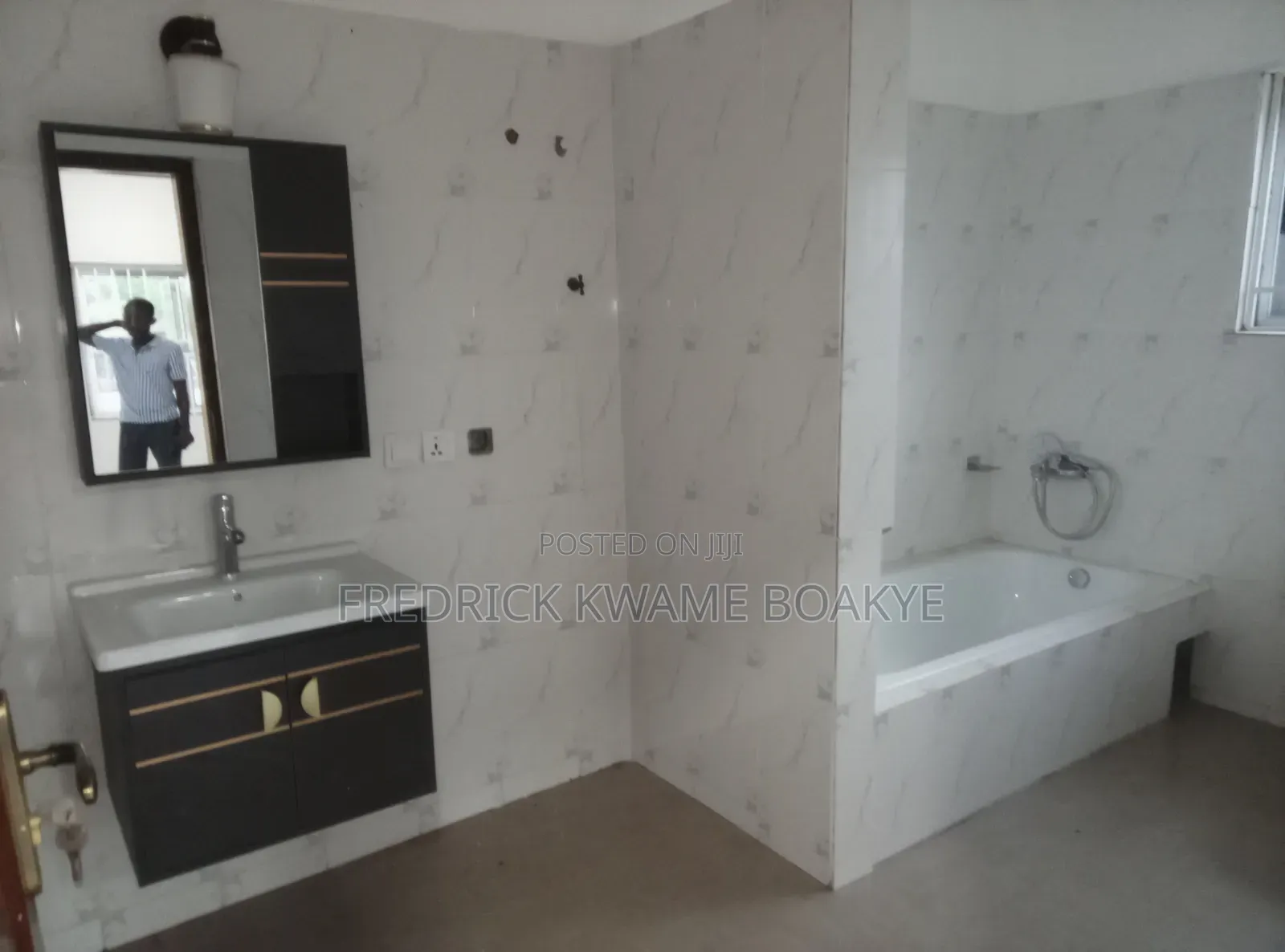 5bdrm House in Brother K Estate, Kumasi Metropolitan for rent