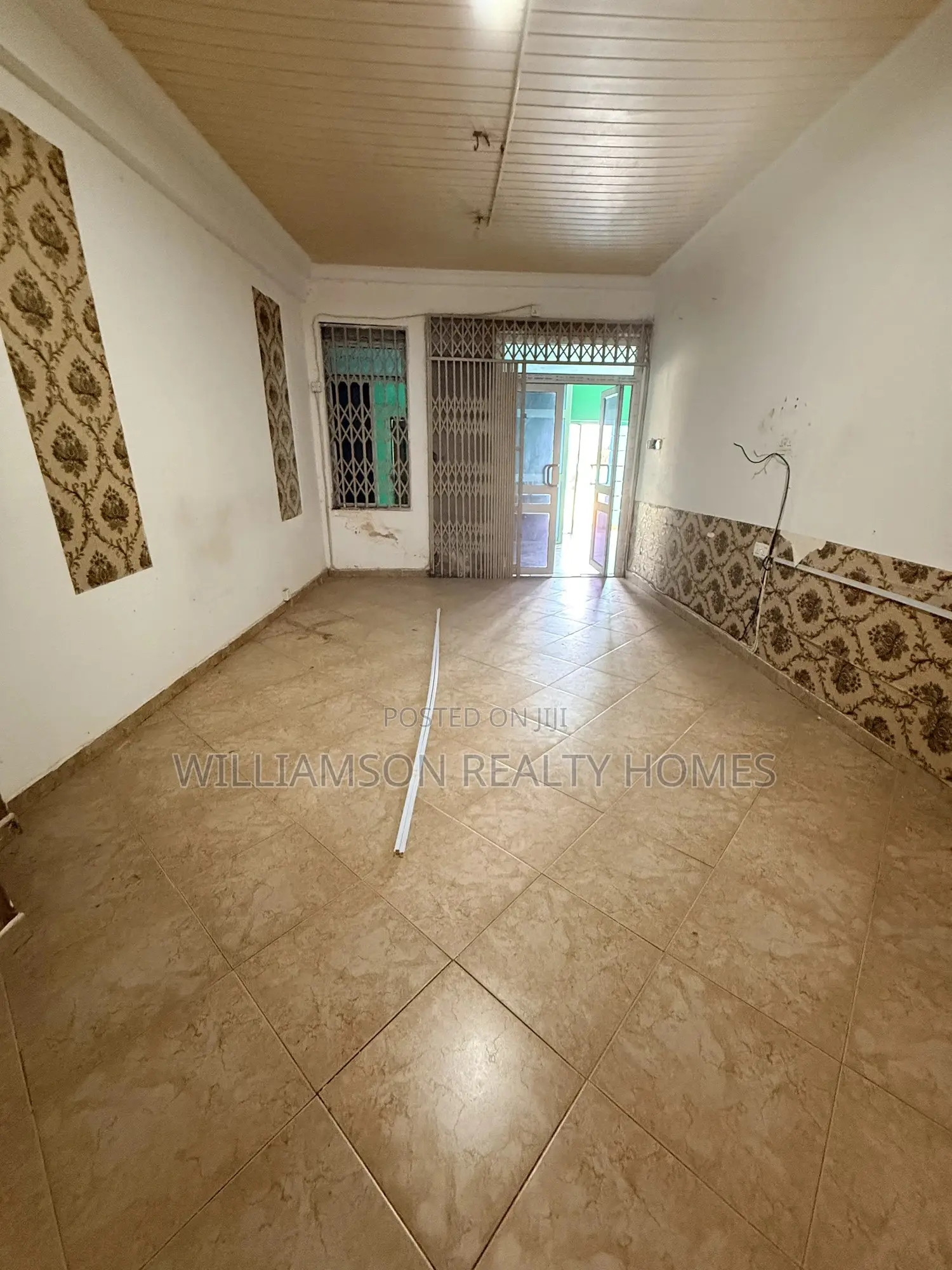 2bdrm Apartment in Spintex Main Road for rent