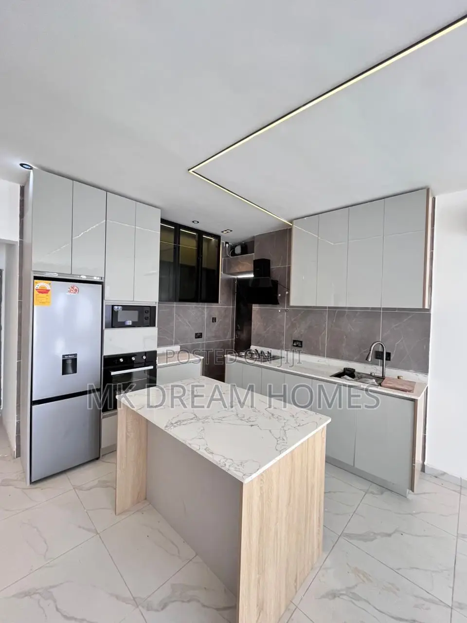 3bdrm House in Lake Side Estate for sale