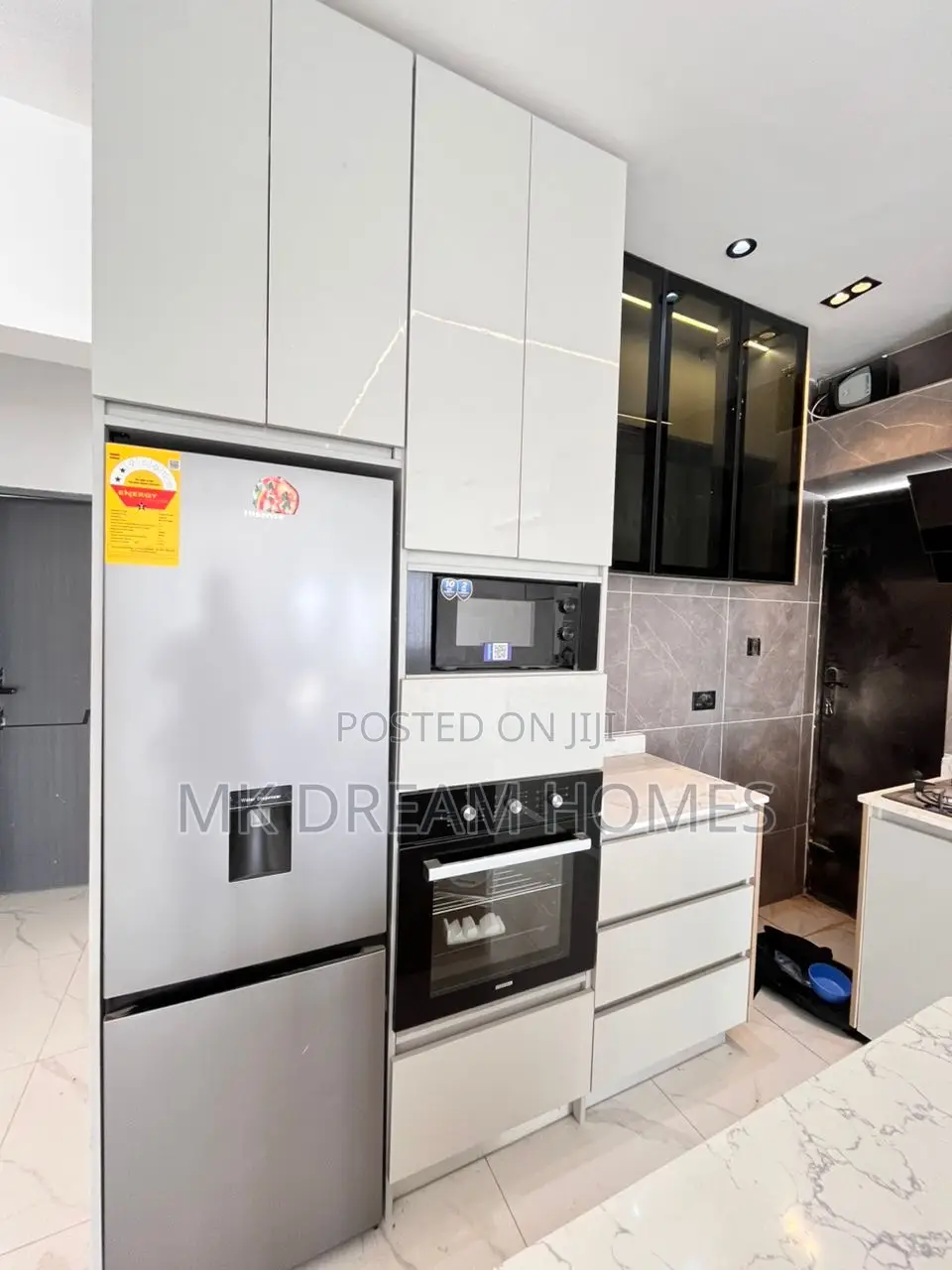 3bdrm House in Lake Side Estate for sale