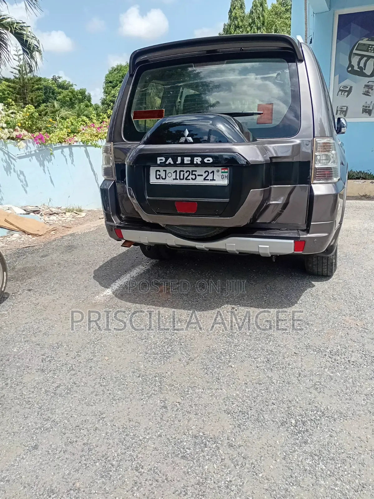 Mitsubishi Pajero 2012 Brown