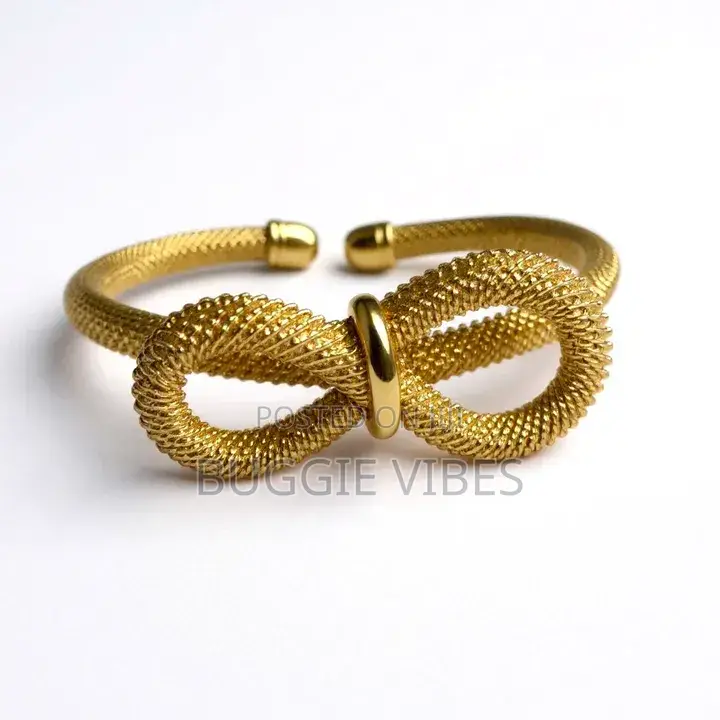 Jewelry Hub
