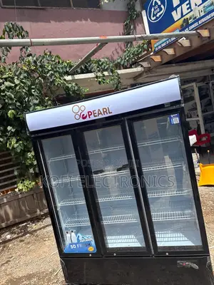 Pearl 950l Commercial Display Refrigerator for Businesses