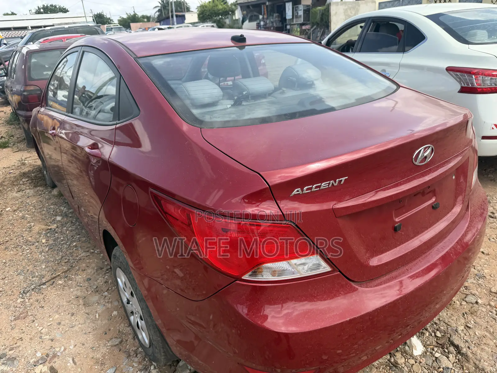 Hyundai Accent SE Sedan 2016 Red